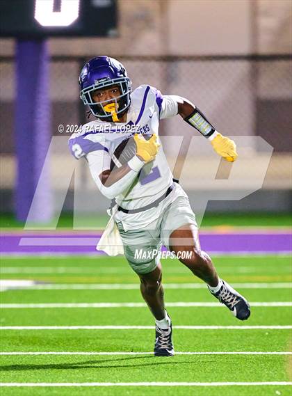 Thumbnail 2 in Lufkin @ Ball photogallery.