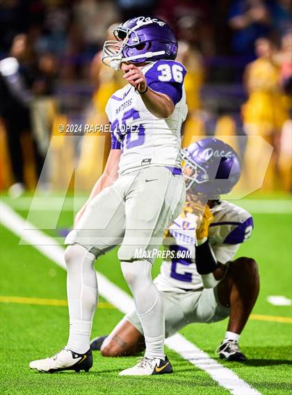 Thumbnail 3 in Lufkin @ Ball photogallery.