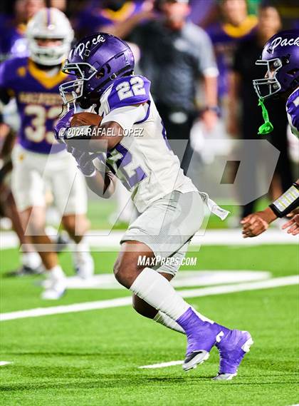 Thumbnail 2 in Lufkin @ Ball photogallery.