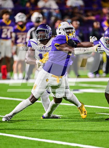 Thumbnail 2 in Lufkin @ Ball photogallery.