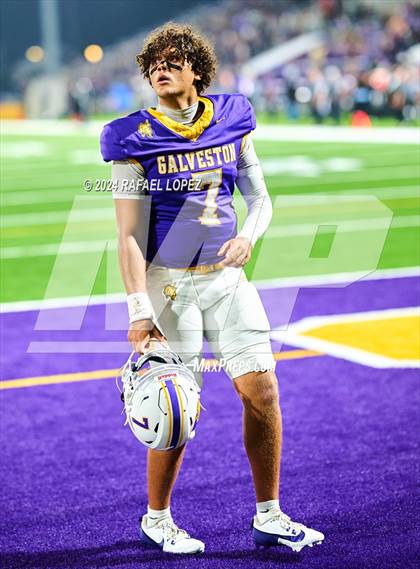 Thumbnail 3 in Lufkin @ Ball photogallery.