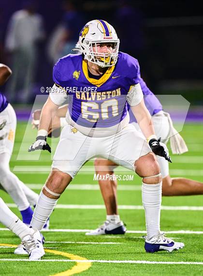 Thumbnail 2 in Lufkin @ Ball photogallery.