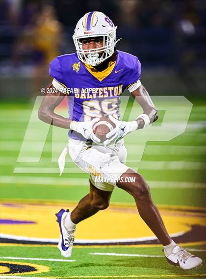 Thumbnail 2 in Lufkin @ Ball photogallery.