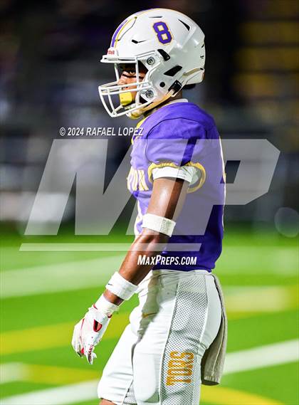 Thumbnail 1 in Lufkin @ Ball photogallery.