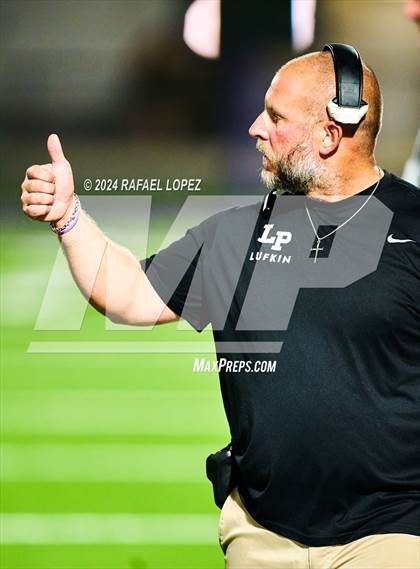 Thumbnail 2 in Lufkin @ Ball photogallery.
