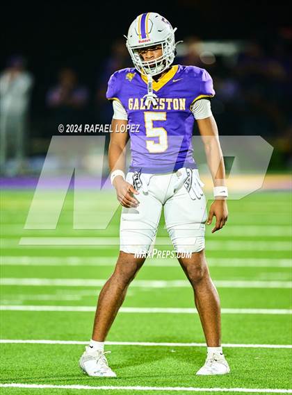 Thumbnail 1 in Lufkin @ Ball photogallery.