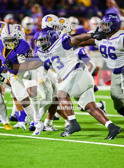 Thumbnail 1 in Lufkin @ Ball photogallery.
