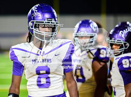 Thumbnail 1 in Lufkin @ Ball photogallery.