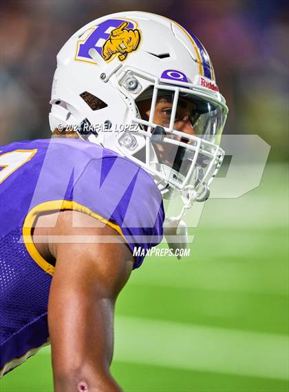 Thumbnail 1 in Lufkin @ Ball photogallery.