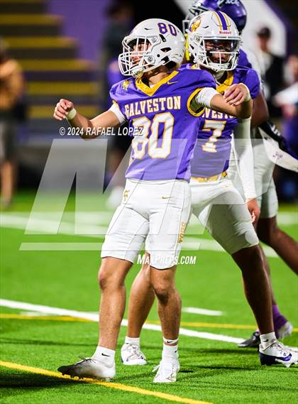 Thumbnail 2 in Lufkin @ Ball photogallery.