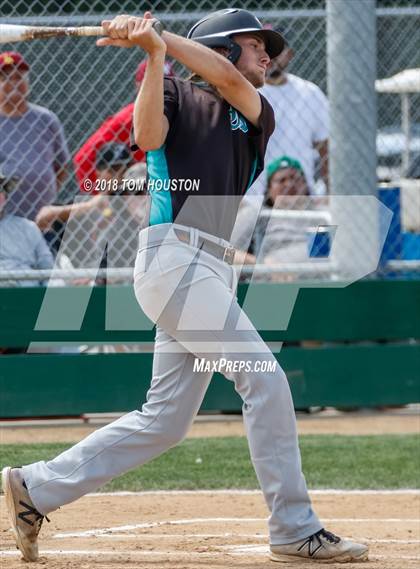 Thumbnail 3 in Garey vs Malibu (CIF SS D5 Semifinal) photogallery.