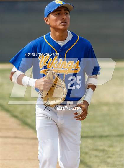 Thumbnail 2 in Garey vs Malibu (CIF SS D5 Semifinal) photogallery.