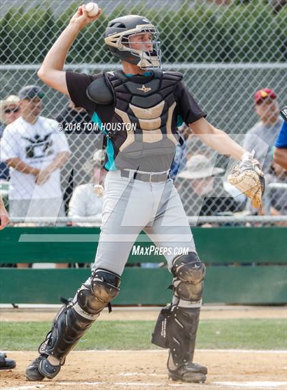 Thumbnail 3 in Garey vs Malibu (CIF SS D5 Semifinal) photogallery.