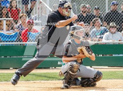 Thumbnail 3 in Garey vs Malibu (CIF SS D5 Semifinal) photogallery.