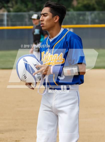 Thumbnail 3 in Garey vs Malibu (CIF SS D5 Semifinal) photogallery.