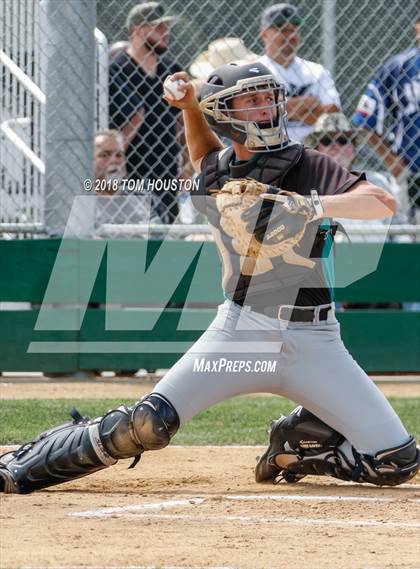 Thumbnail 2 in Garey vs Malibu (CIF SS D5 Semifinal) photogallery.