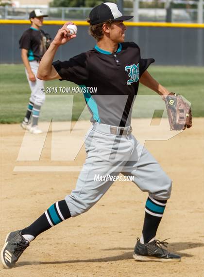 Thumbnail 2 in Garey vs Malibu (CIF SS D5 Semifinal) photogallery.