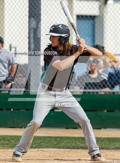 Thumbnail 3 in Garey vs Malibu (CIF SS D5 Semifinal) photogallery.