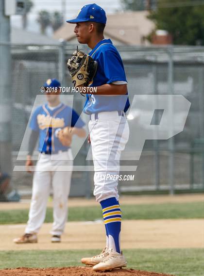 Thumbnail 2 in Garey vs Malibu (CIF SS D5 Semifinal) photogallery.