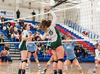 Thumbnail 2 in Sacred Heart Cathedral vs Valley Christian (CIF CCS D3 Final)  photogallery.