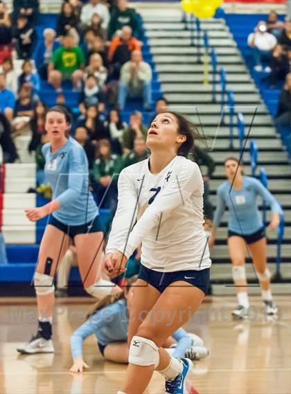 Thumbnail 3 in Sacred Heart Cathedral vs Valley Christian (CIF CCS D3 Final)  photogallery.
