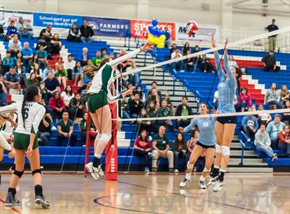 Thumbnail 1 in Sacred Heart Cathedral vs Valley Christian (CIF CCS D3 Final)  photogallery.