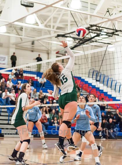 Thumbnail 1 in Sacred Heart Cathedral vs Valley Christian (CIF CCS D3 Final)  photogallery.