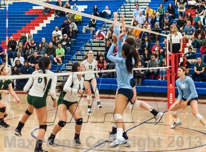 Thumbnail 3 in Sacred Heart Cathedral vs Valley Christian (CIF CCS D3 Final)  photogallery.