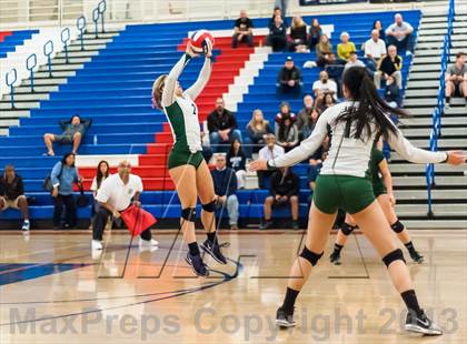 Thumbnail 2 in Sacred Heart Cathedral vs Valley Christian (CIF CCS D3 Final)  photogallery.