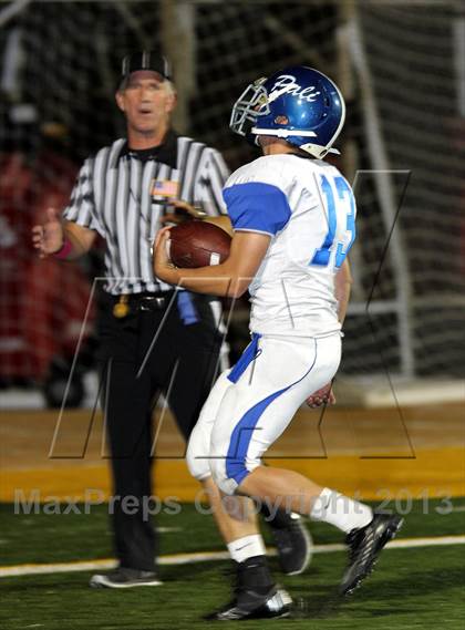 Thumbnail 3 in Palisades vs. Harvard-Westlake photogallery.
