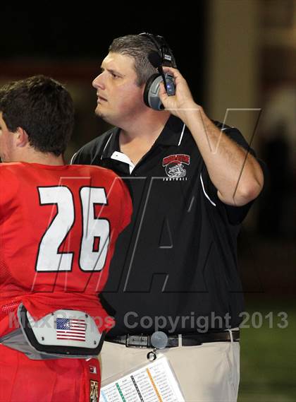 Thumbnail 1 in Palisades vs. Harvard-Westlake photogallery.