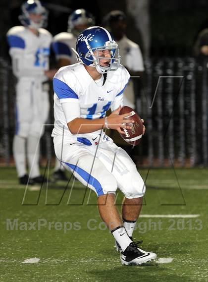 Thumbnail 3 in Palisades vs. Harvard-Westlake photogallery.