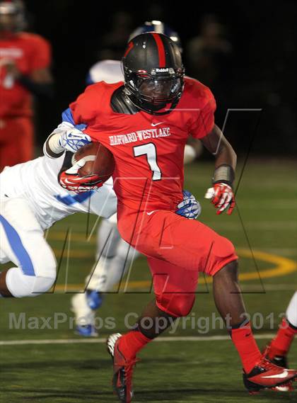 Thumbnail 3 in Palisades vs. Harvard-Westlake photogallery.