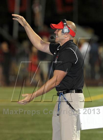 Thumbnail 3 in Palisades vs. Harvard-Westlake photogallery.