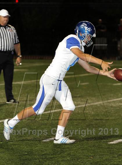 Thumbnail 3 in Palisades vs. Harvard-Westlake photogallery.