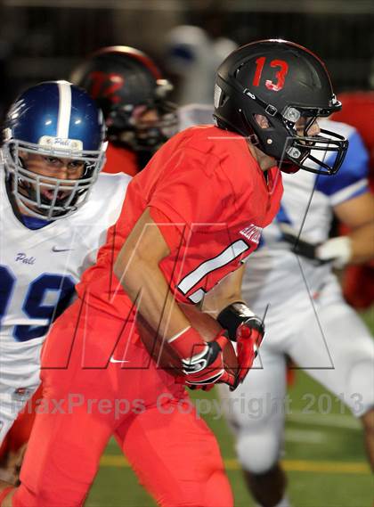 Thumbnail 1 in Palisades vs. Harvard-Westlake photogallery.