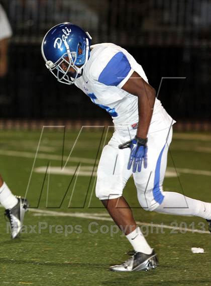 Thumbnail 3 in Palisades vs. Harvard-Westlake photogallery.