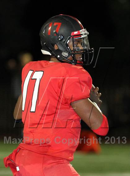 Thumbnail 1 in Palisades vs. Harvard-Westlake photogallery.