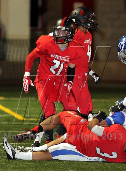 Thumbnail 1 in Palisades vs. Harvard-Westlake photogallery.