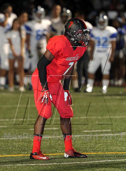 Thumbnail 3 in Palisades vs. Harvard-Westlake photogallery.
