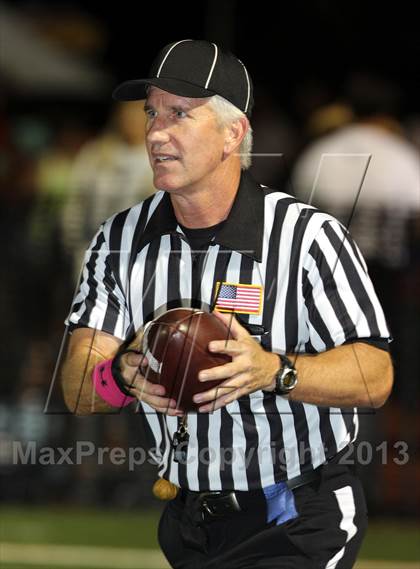 Thumbnail 3 in Palisades vs. Harvard-Westlake photogallery.