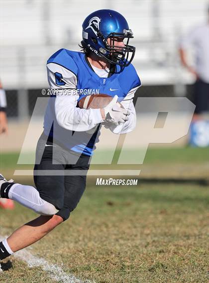 Thumbnail 1 in Clovis @ Frontier photogallery.