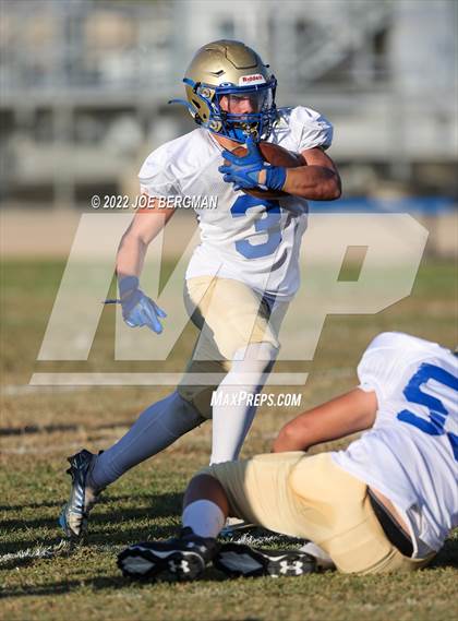 Thumbnail 2 in Clovis @ Frontier photogallery.