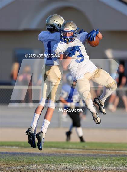 Thumbnail 3 in Clovis @ Frontier photogallery.