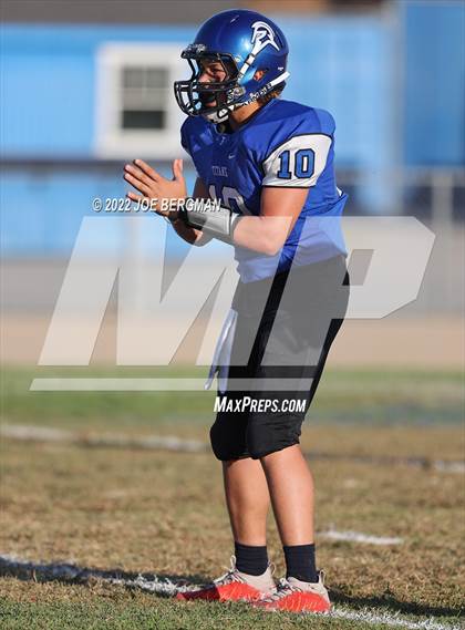 Thumbnail 2 in Clovis @ Frontier photogallery.