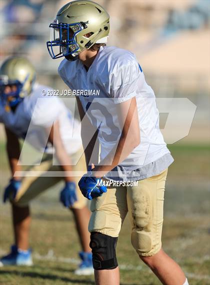 Thumbnail 2 in Clovis @ Frontier photogallery.