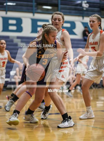 Thumbnail 2 in Post Falls vs Lewiston  photogallery.