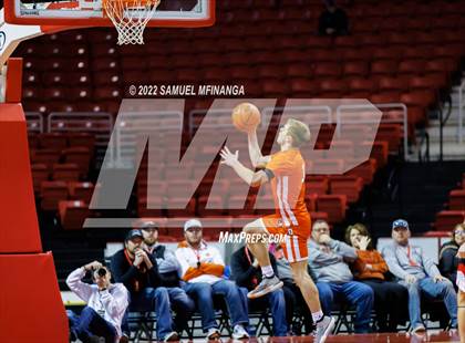 Thumbnail 1 in Osceola vs. Doniphan-Trumbull photogallery.
