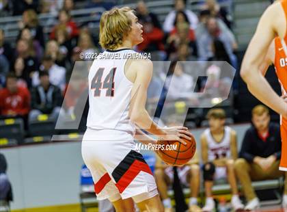 Thumbnail 2 in Osceola vs. Doniphan-Trumbull photogallery.