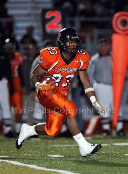 Thumbnail 3 in Pittsburg vs. De La Salle (CIF NCS D1 Final) photogallery.